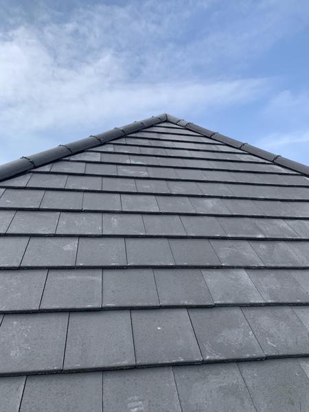 New hipped tile roof on a new build – Staff4dshire Roofing Specialists