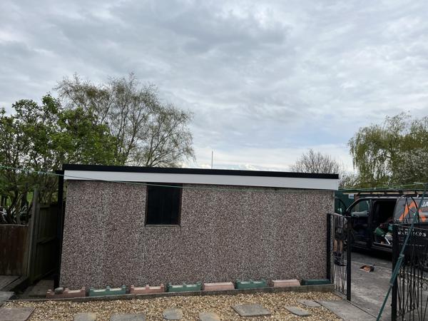 New EPDM rubber flat roof on a garage – Staff4dshire Roofing Specialists